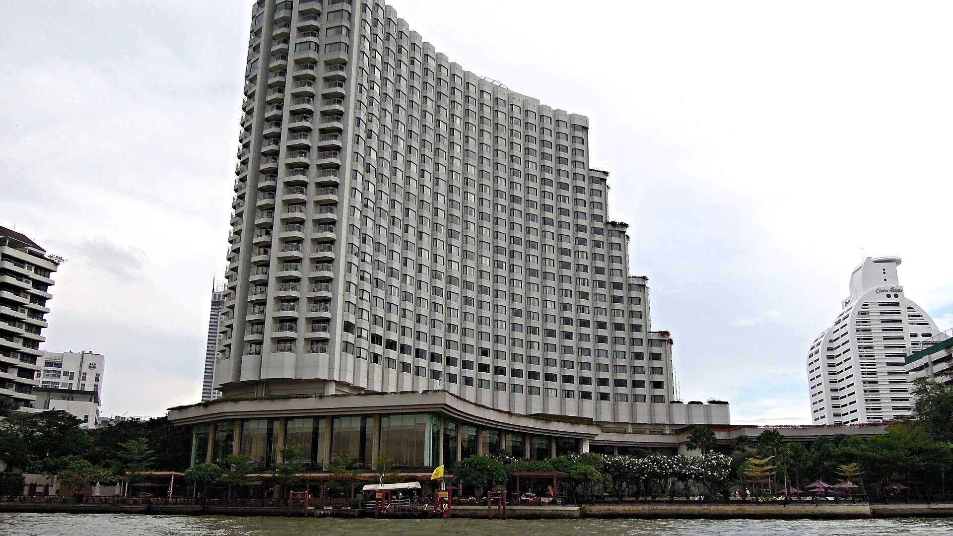 曼谷 Riverside 河岸飯店與昭披耶河