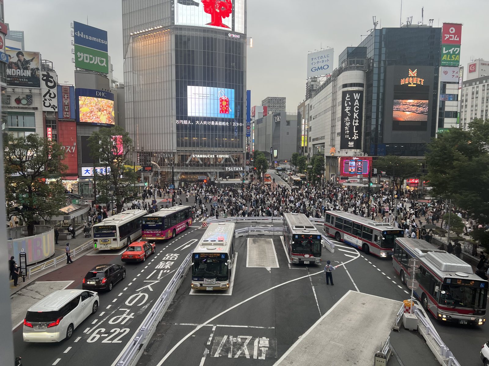 東京澀谷十字路口