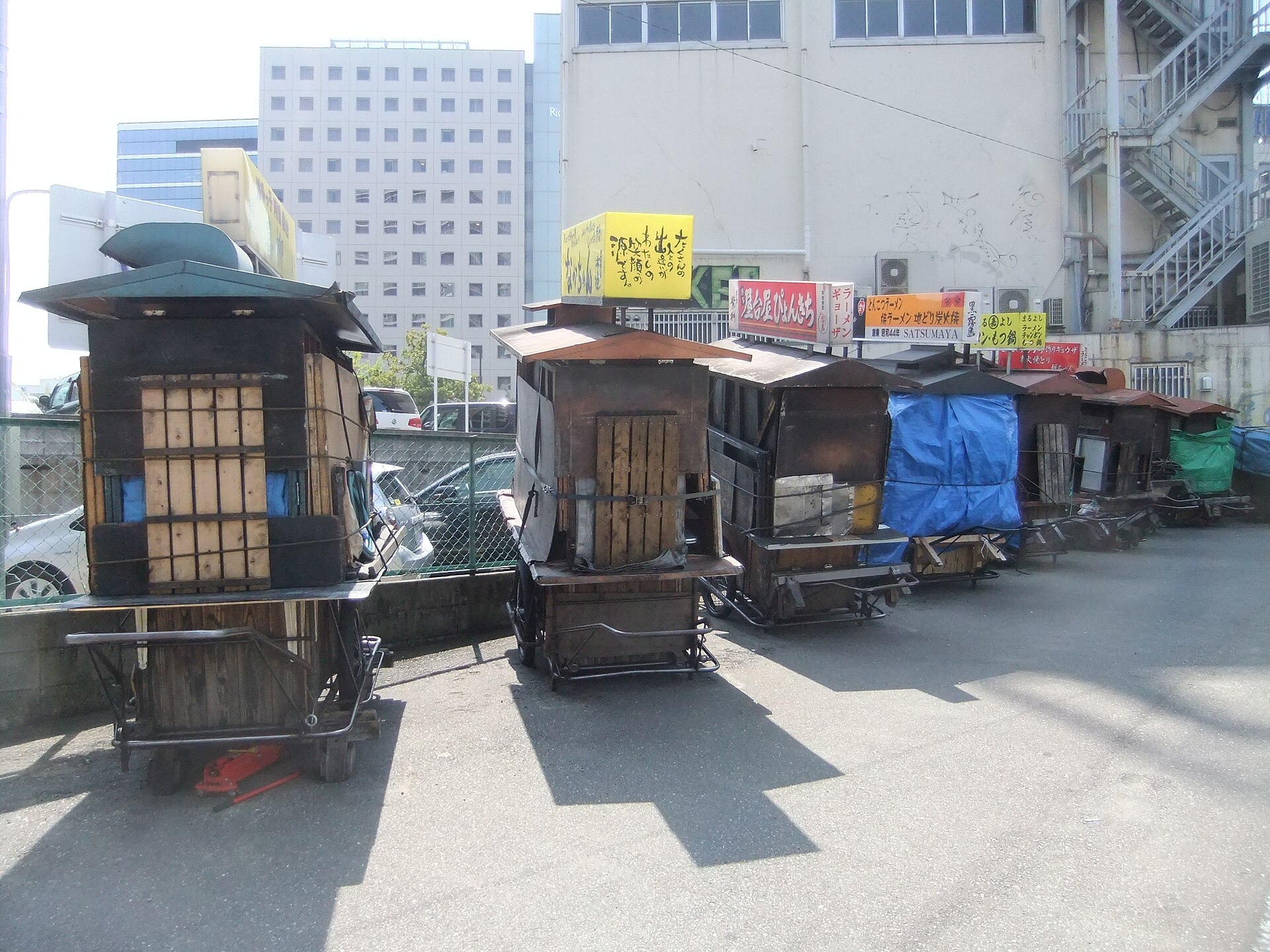 福岡中洲屋台，一個人吃到很晚的末班車風險