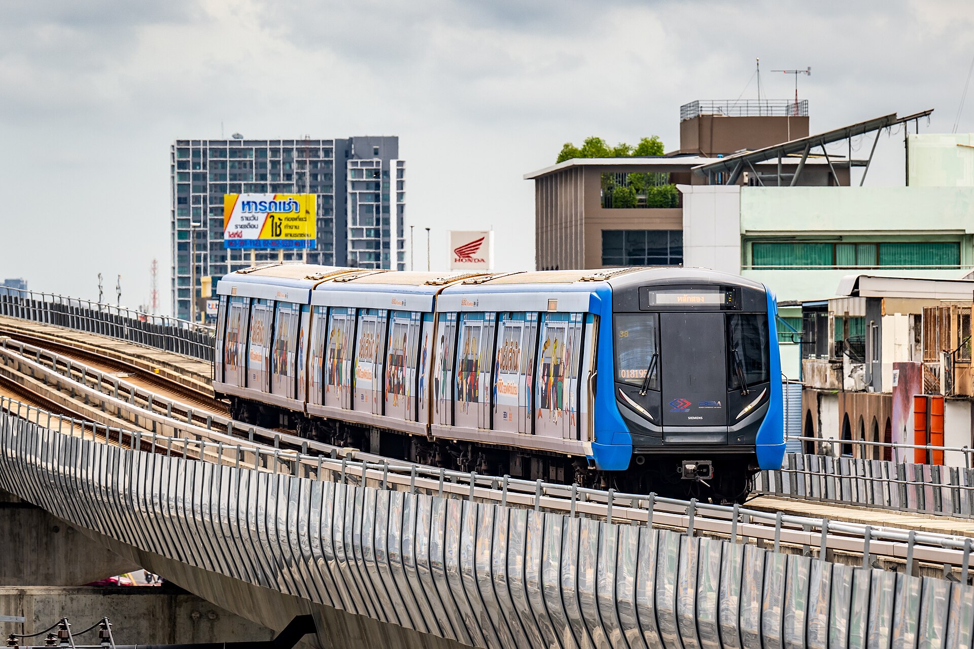 曼谷 MRT 末班 叫車 退路