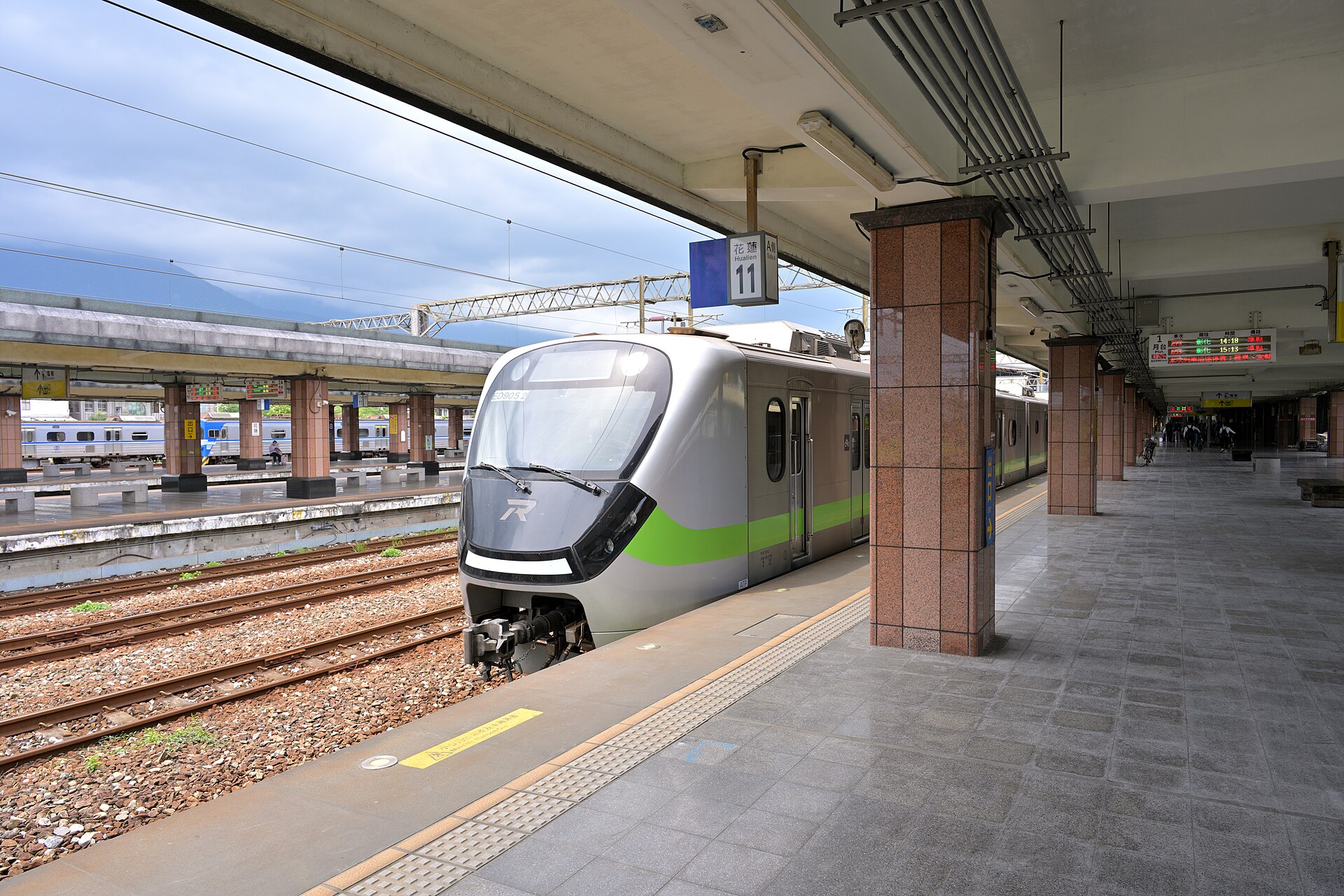 花蓮車站 火車 回台北 末班