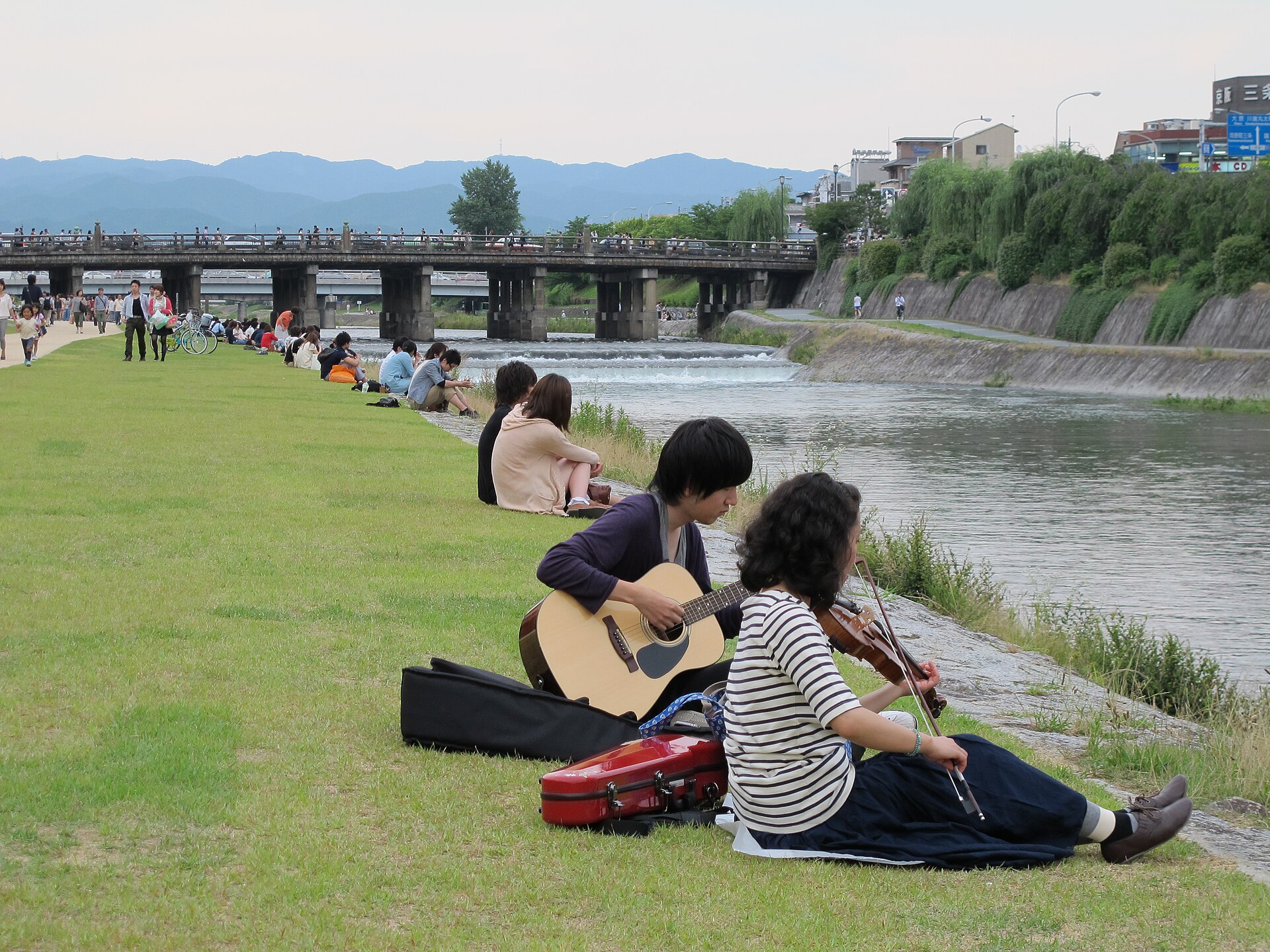 鴨川 京都 一個人散步