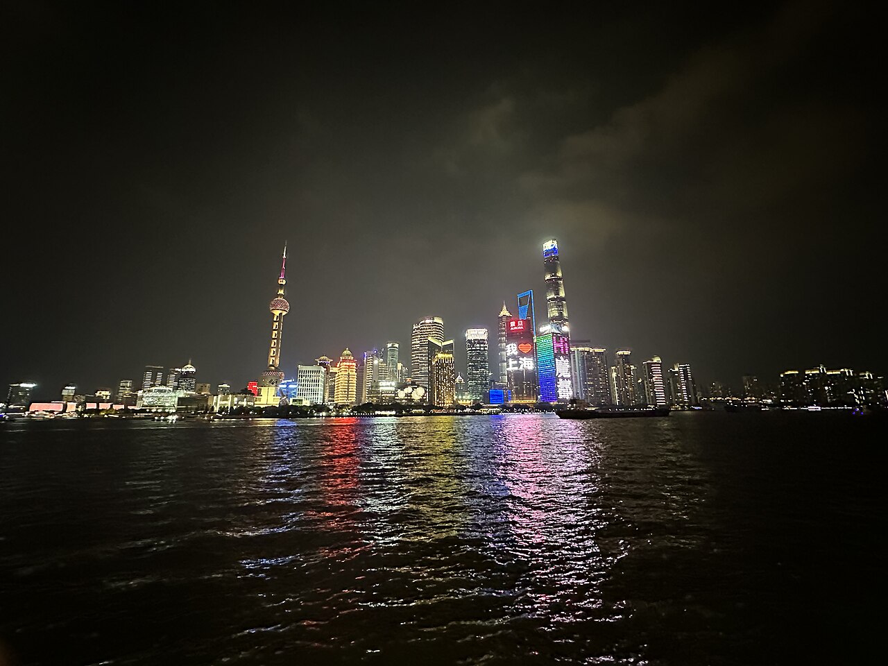 上海的溫泉會館走城市型一站式路線，交通最方便。