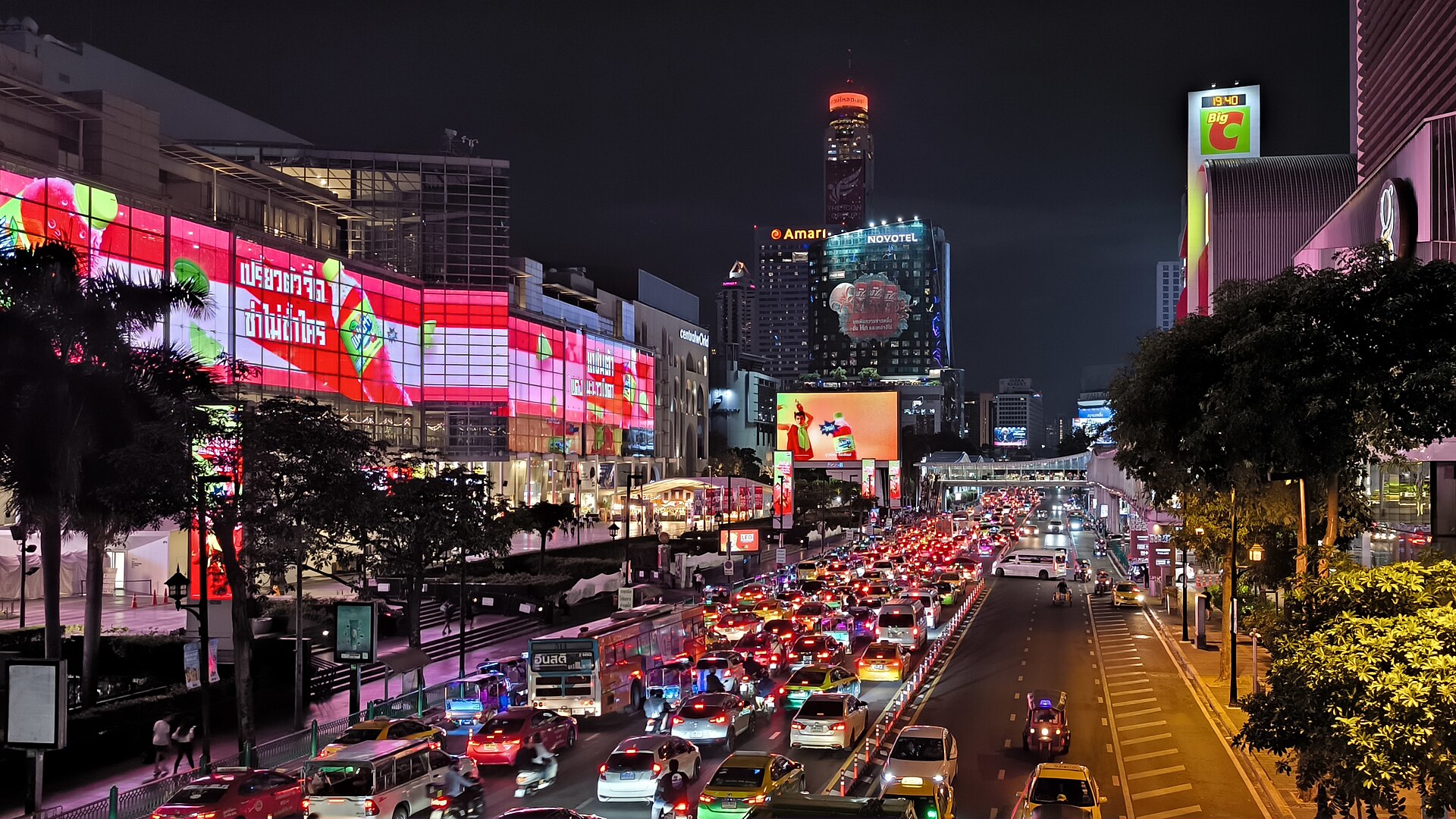 曼谷 換錢 SuperRich 總店 拉差當梅路