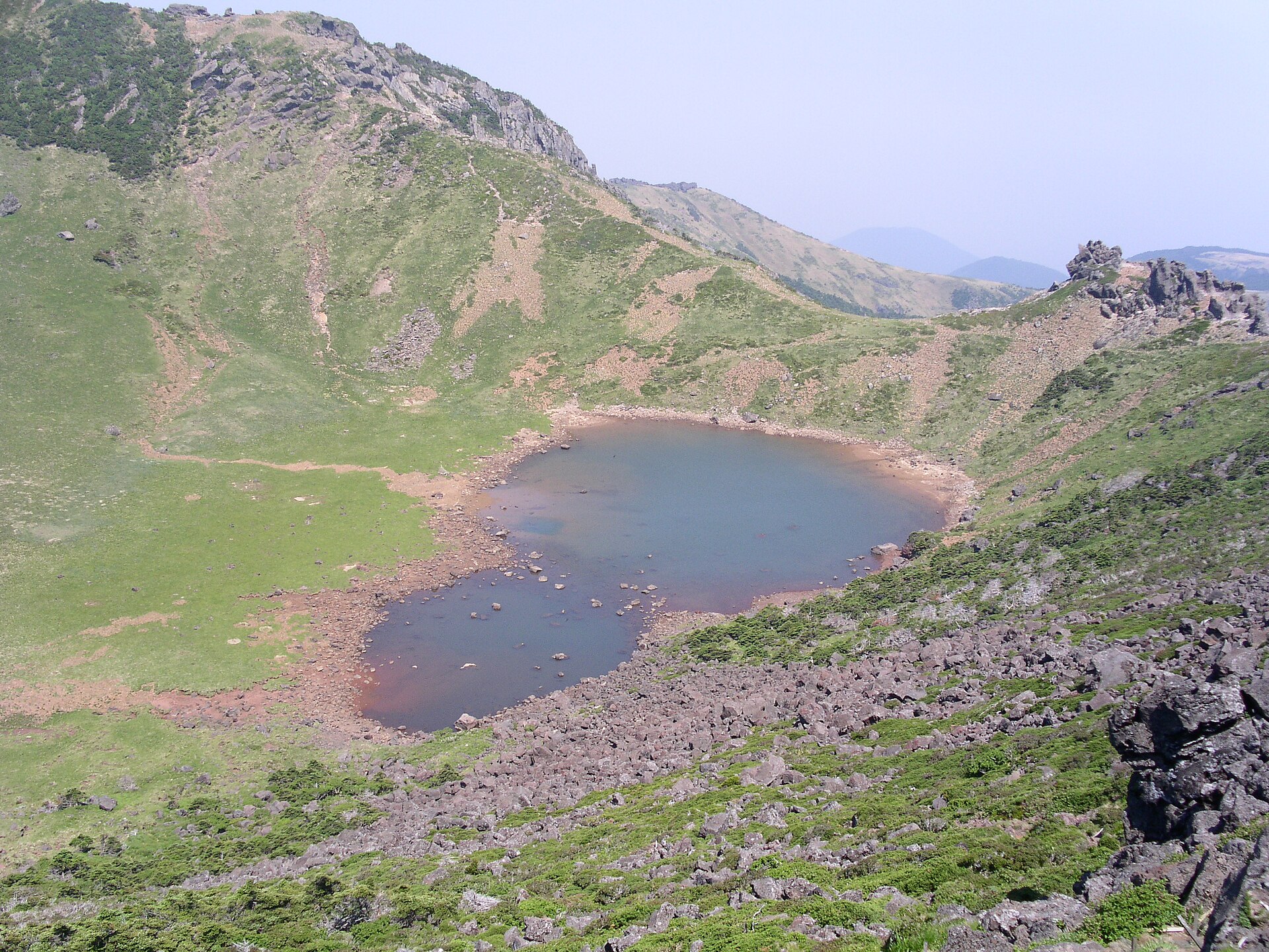 漢拏山預約申請 白鹿潭火口湖