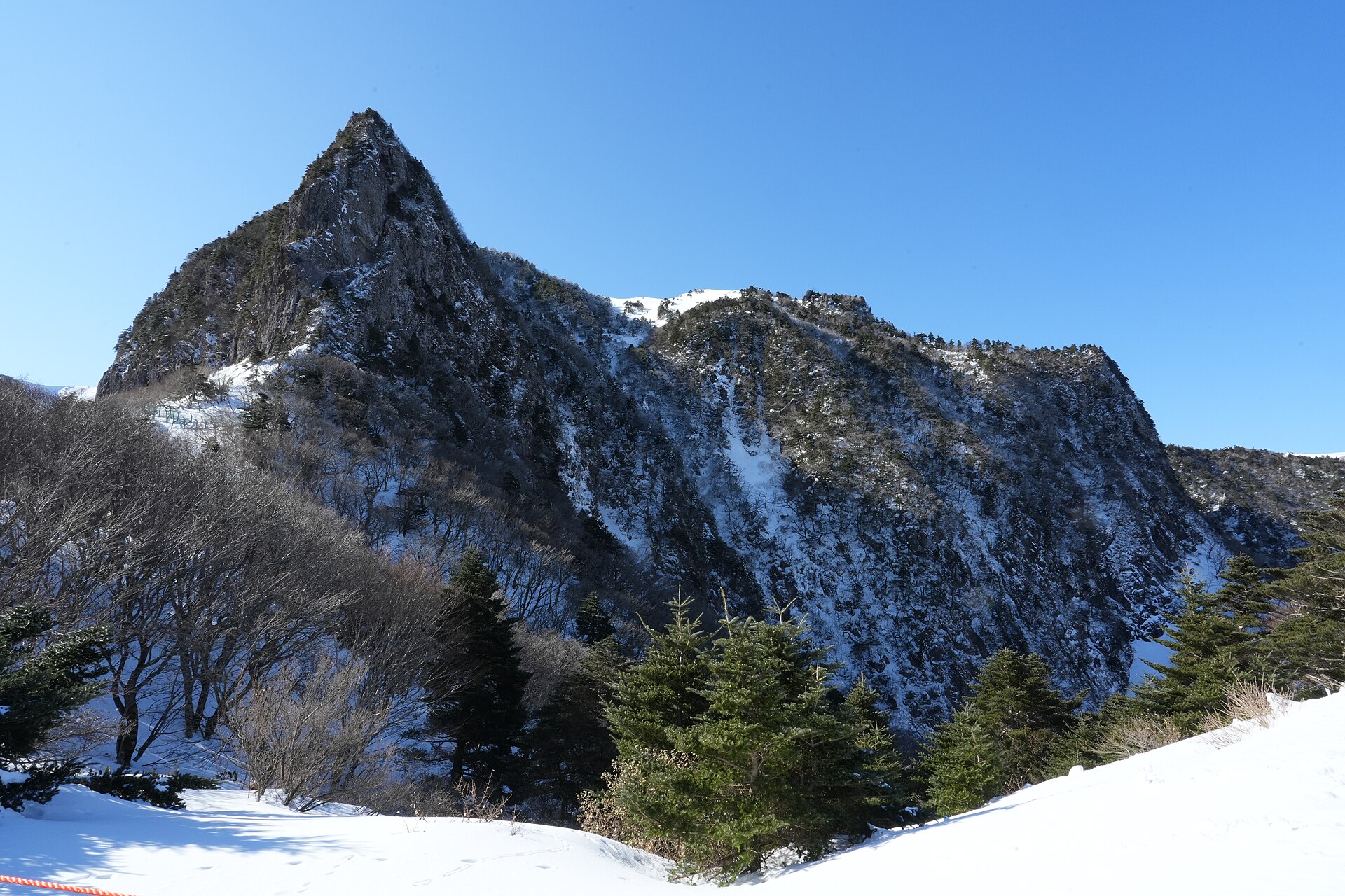 漢拏山常見問題 三角峰