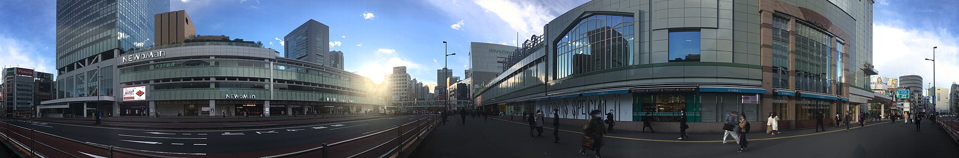 新宿站 迷路 新南口