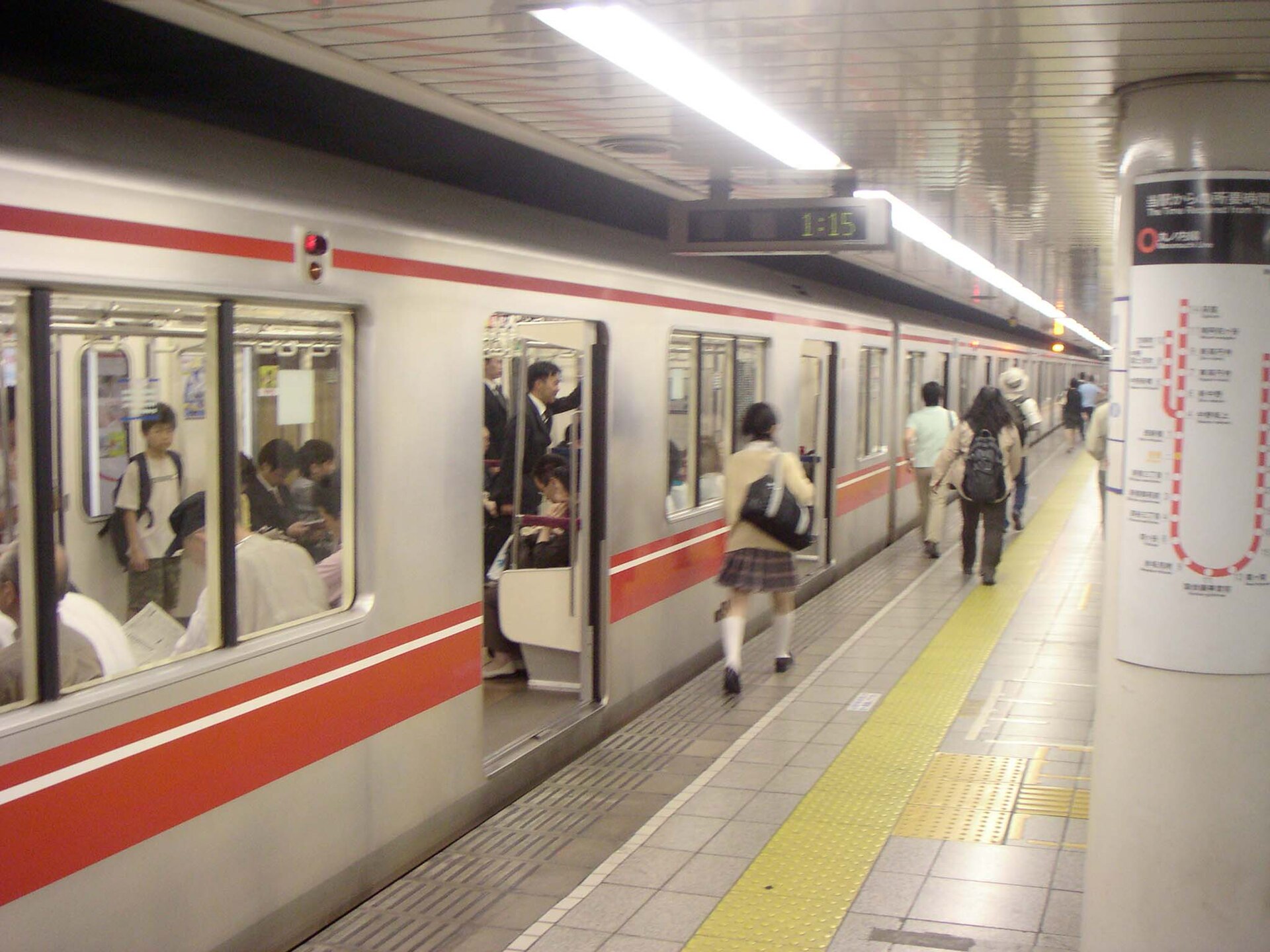 日本 地鐵迷路 丸ノ內線 新宿站
